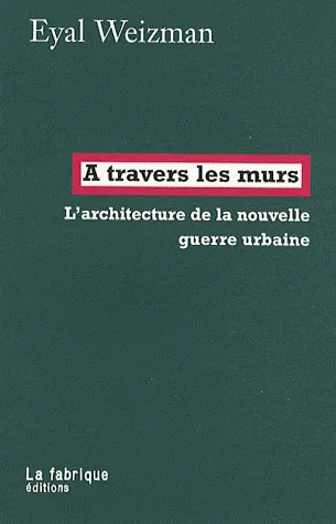 A travers les murs